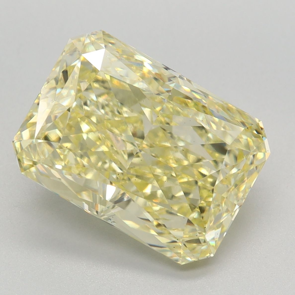 4.61 ct. radiant Lab Grown Diamond front image