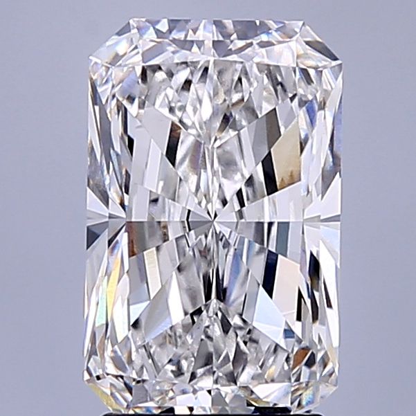2.61 ct. radiant Lab Grown Diamond front image