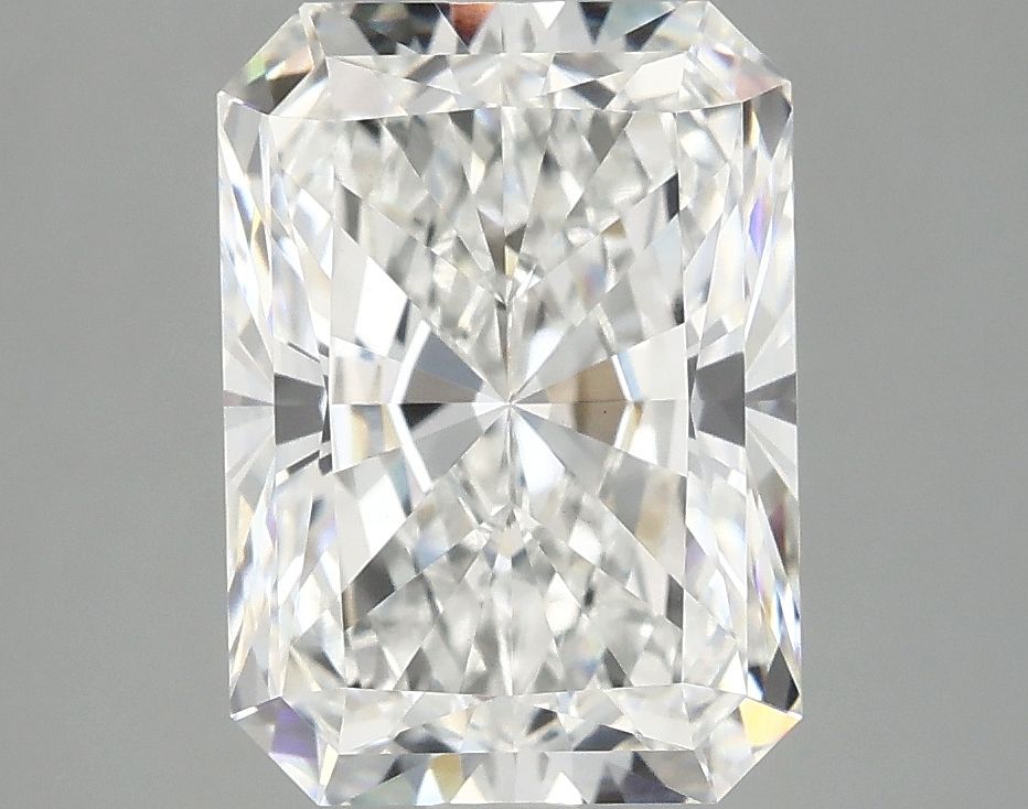 3.81 ct. radiant Lab Grown Diamond front image