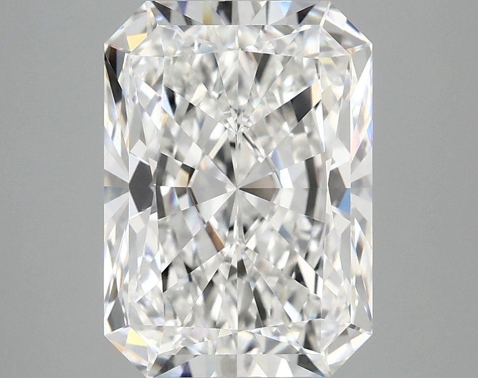 4.10 ct. radiant Lab Grown Diamond front image