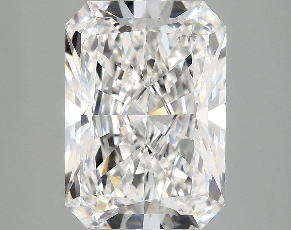 4.10 ct. radiant Lab Grown Diamond front image
