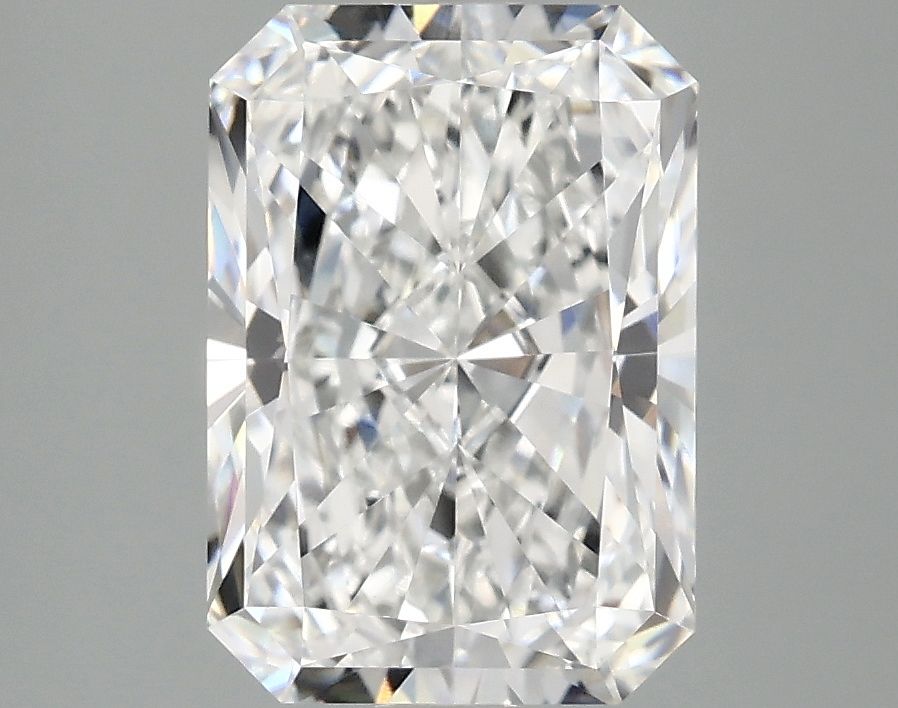 3.08 ct. radiant Lab Grown Diamond front image