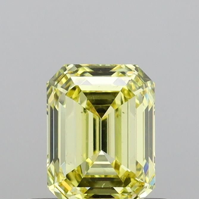 0.56ct Emerald diamond