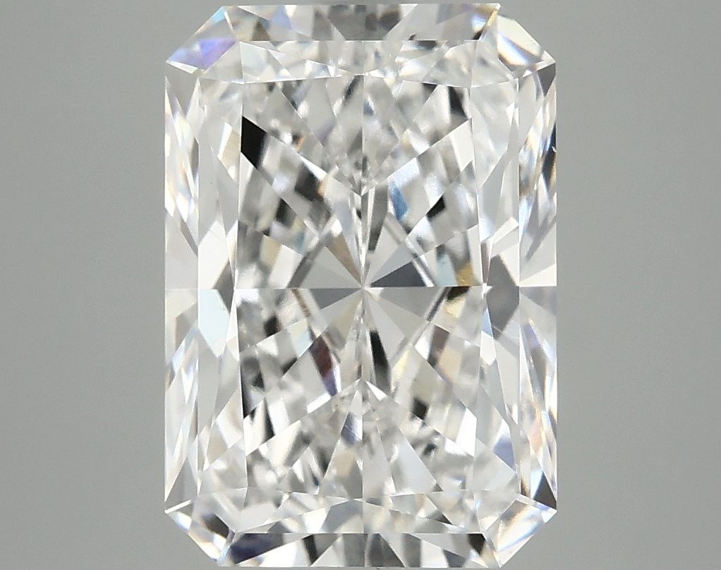 4.90 ct. radiant Lab Grown Diamond front image