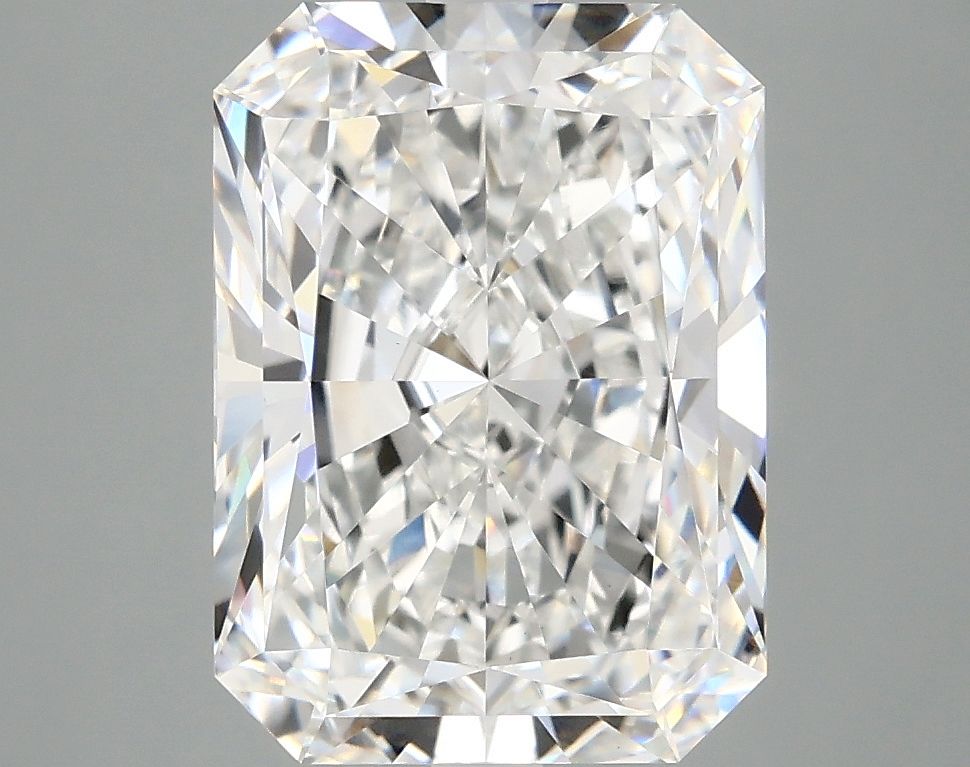 4.19 ct. radiant Lab Grown Diamond front image