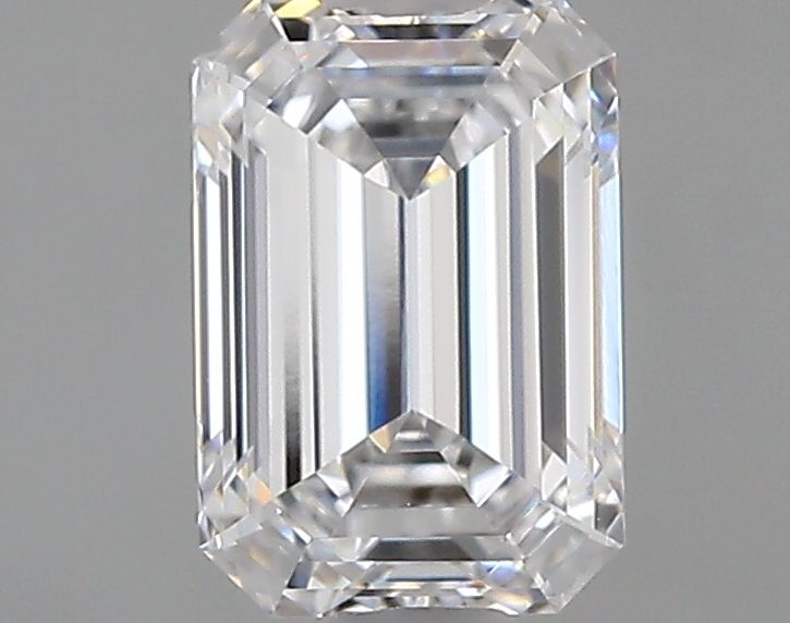 1.06 ct. emerald Lab Grown Diamond front image