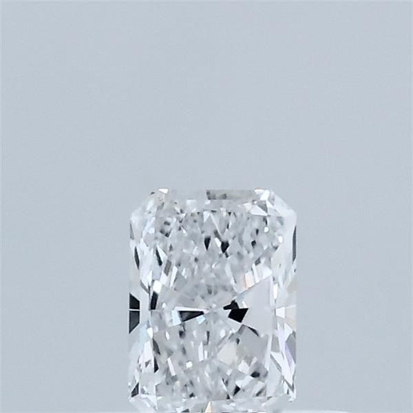 0.32 ct lab-grown Radiant Diamond