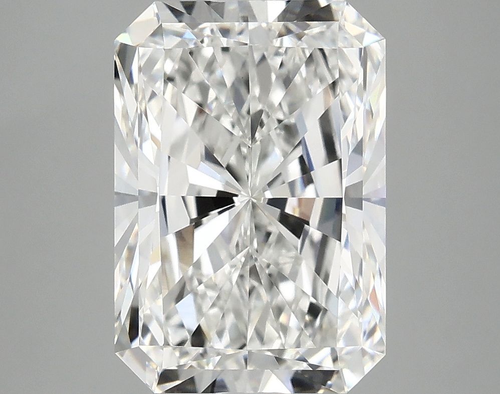 4.22 ct. radiant Lab Grown Diamond front image