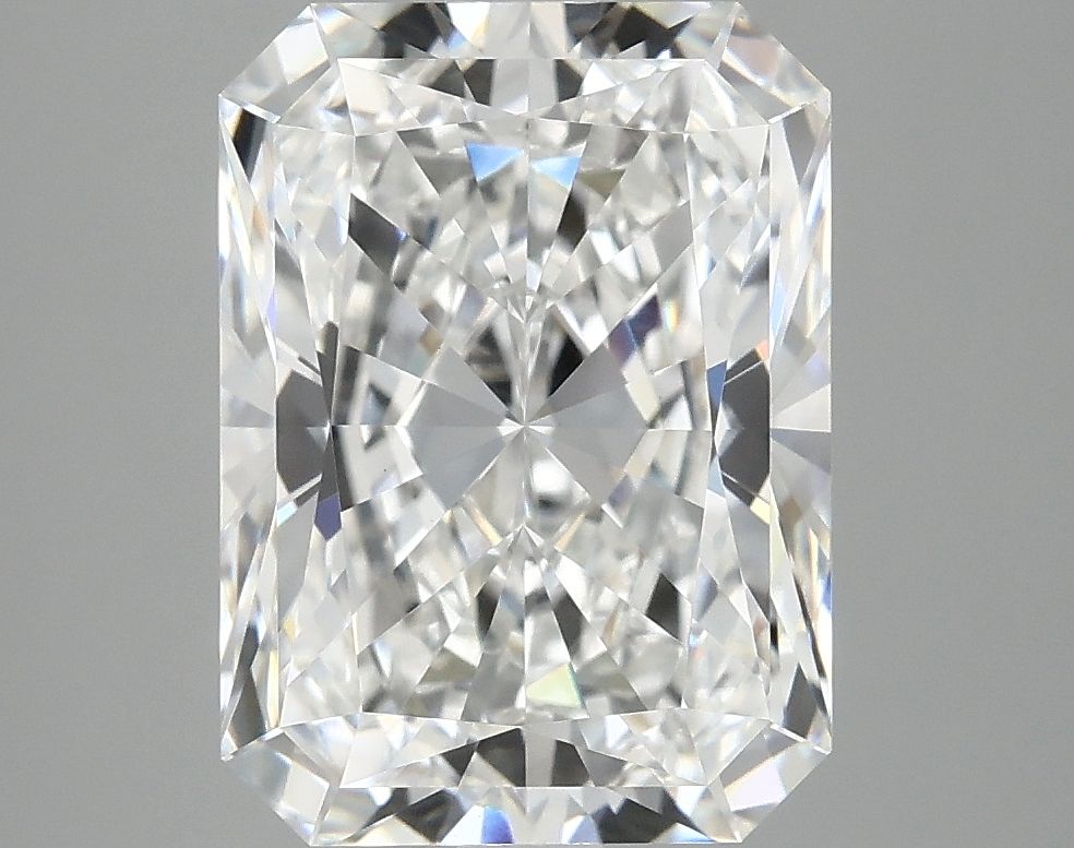 4.14 ct. radiant Lab Grown Diamond front image