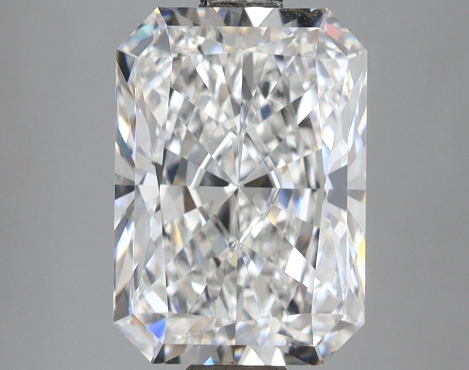 3.09 ct. radiant Lab Grown Diamond front image