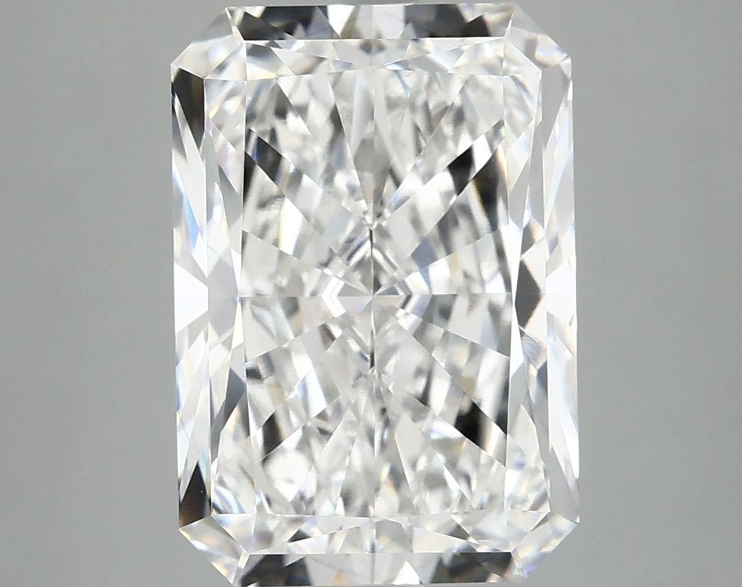 5.03 ct. radiant Lab Grown Diamond front image