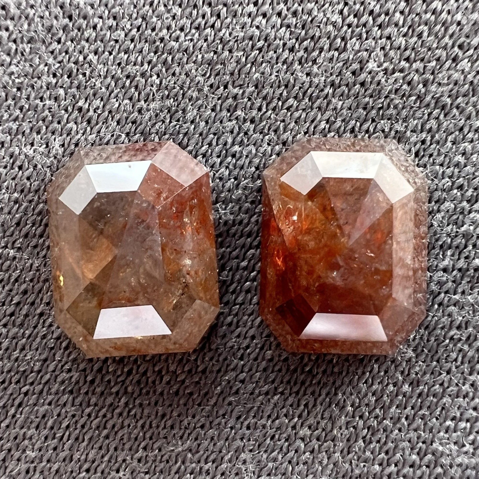 3.31ct Emerald RED I1