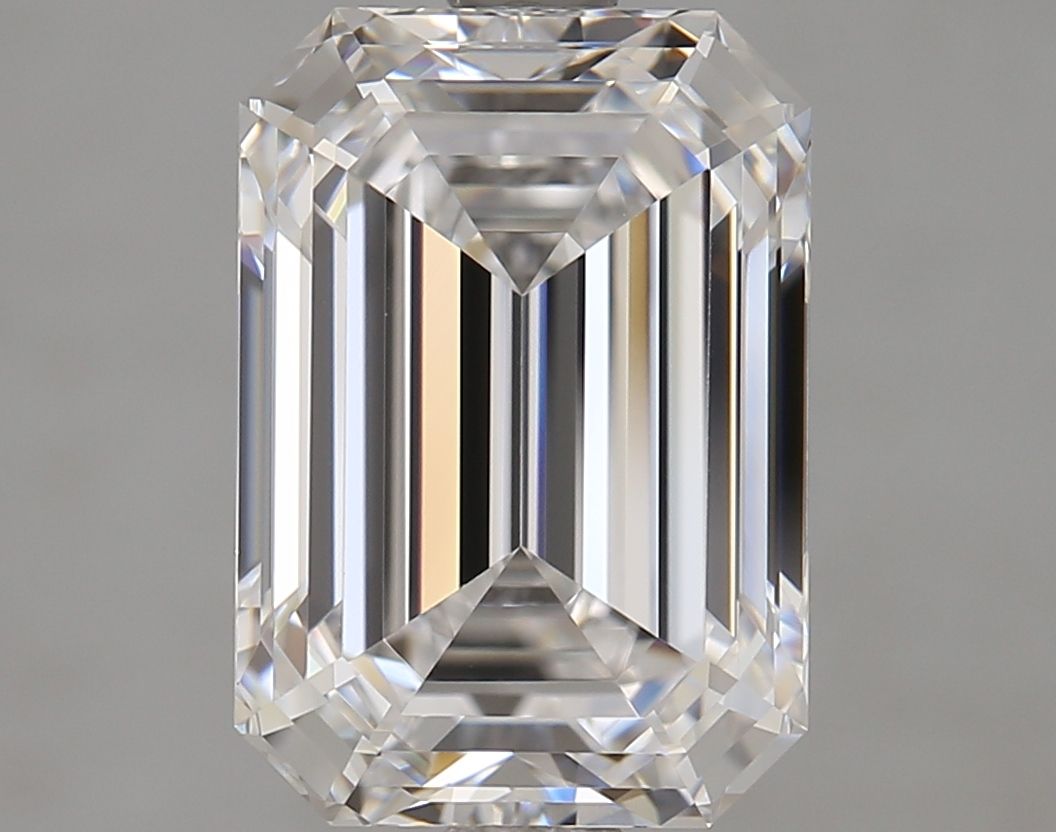 3.02 ct. emerald Lab Grown Diamond front image