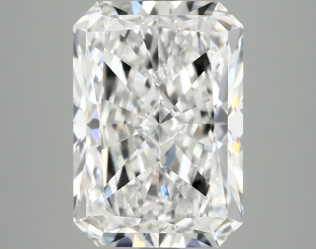 5.07 ct. radiant Lab Grown Diamond front image