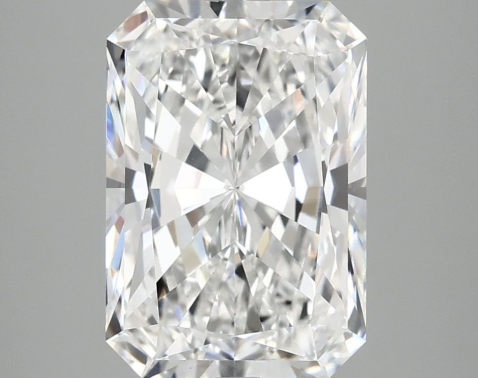 4.19 ct. radiant Lab Grown Diamond front image