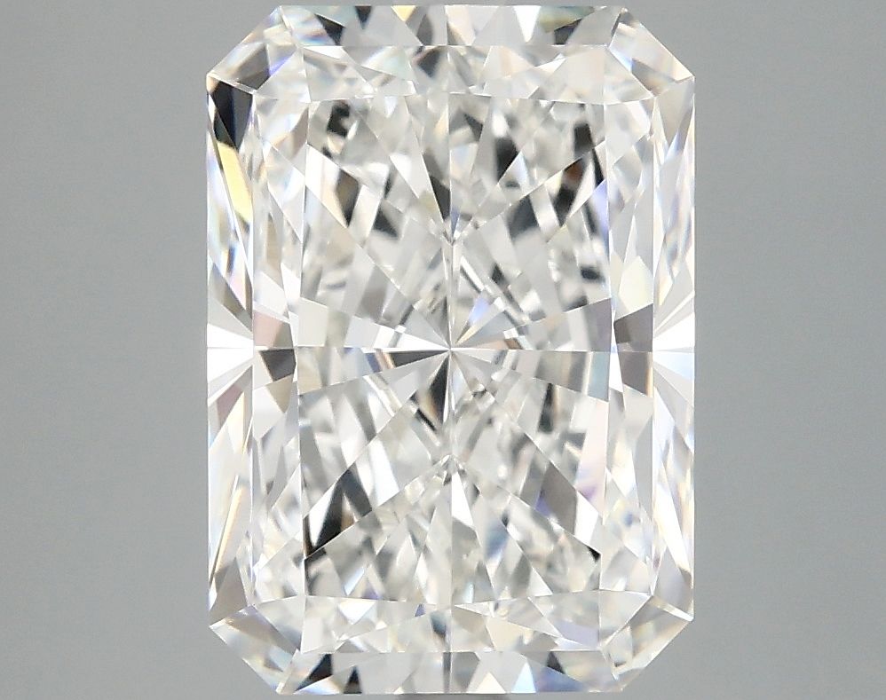 4.90 ct. radiant Lab Grown Diamond front image