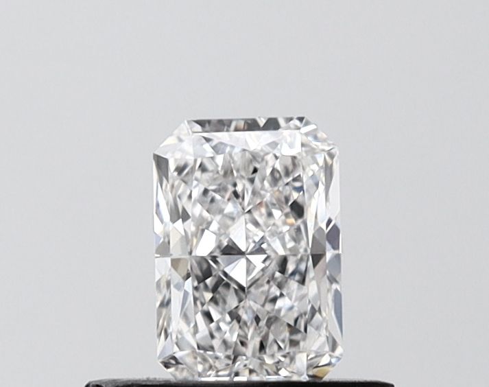 0.54 ct. radiant Lab Grown Diamond front image