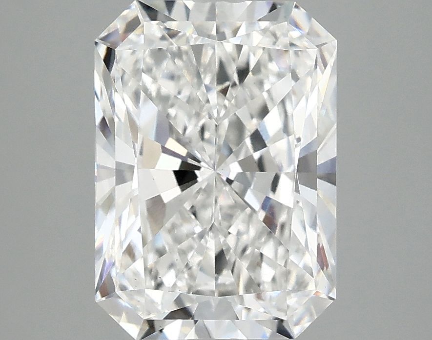 3.09 ct. radiant Lab Grown Diamond front image