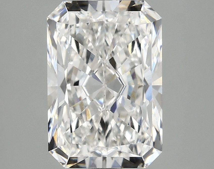 2.72 ct. radiant Lab Grown Diamond front image