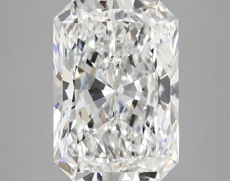 3.08 ct. radiant Lab Grown Diamond front image