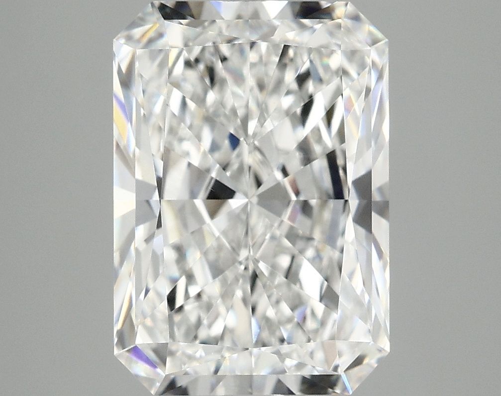 4.05 ct. radiant Lab Grown Diamond front image