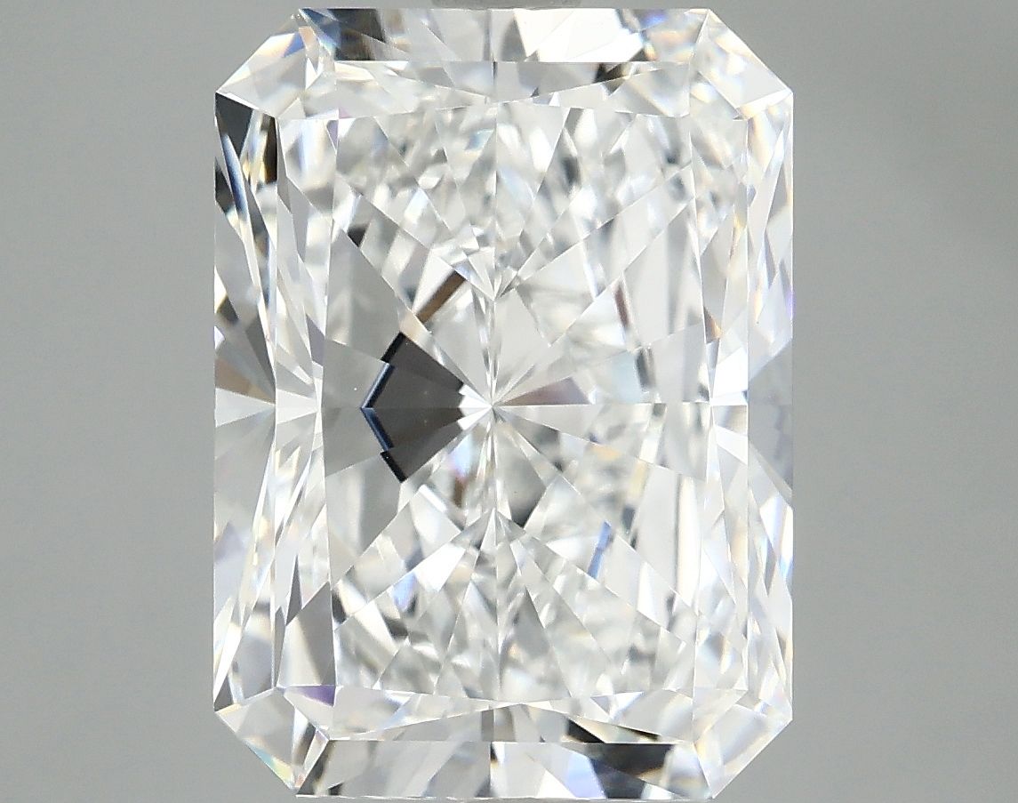 5.10 ct. radiant Lab Grown Diamond front image