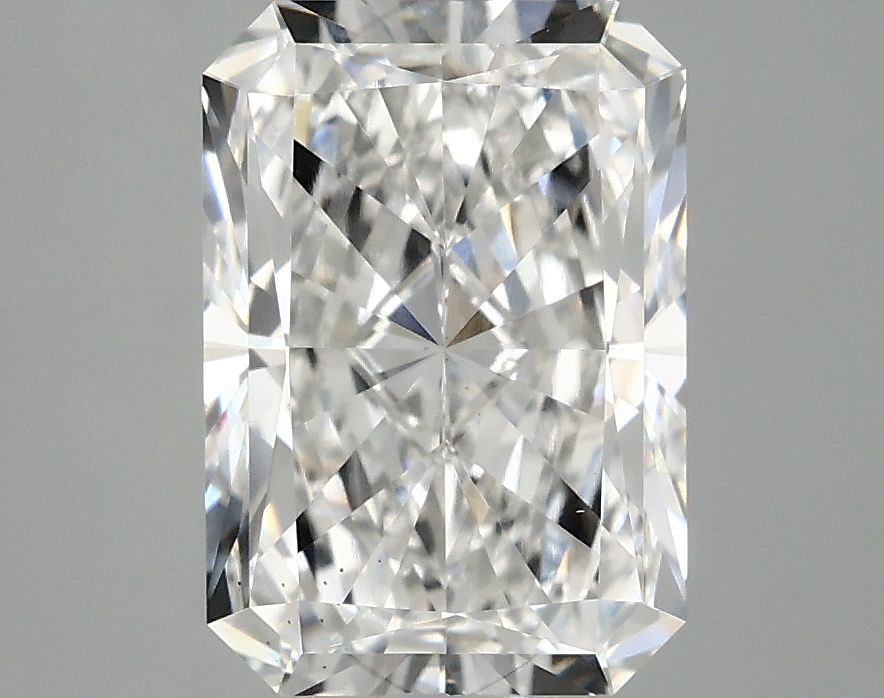 2.80 ct. radiant Lab Grown Diamond front image