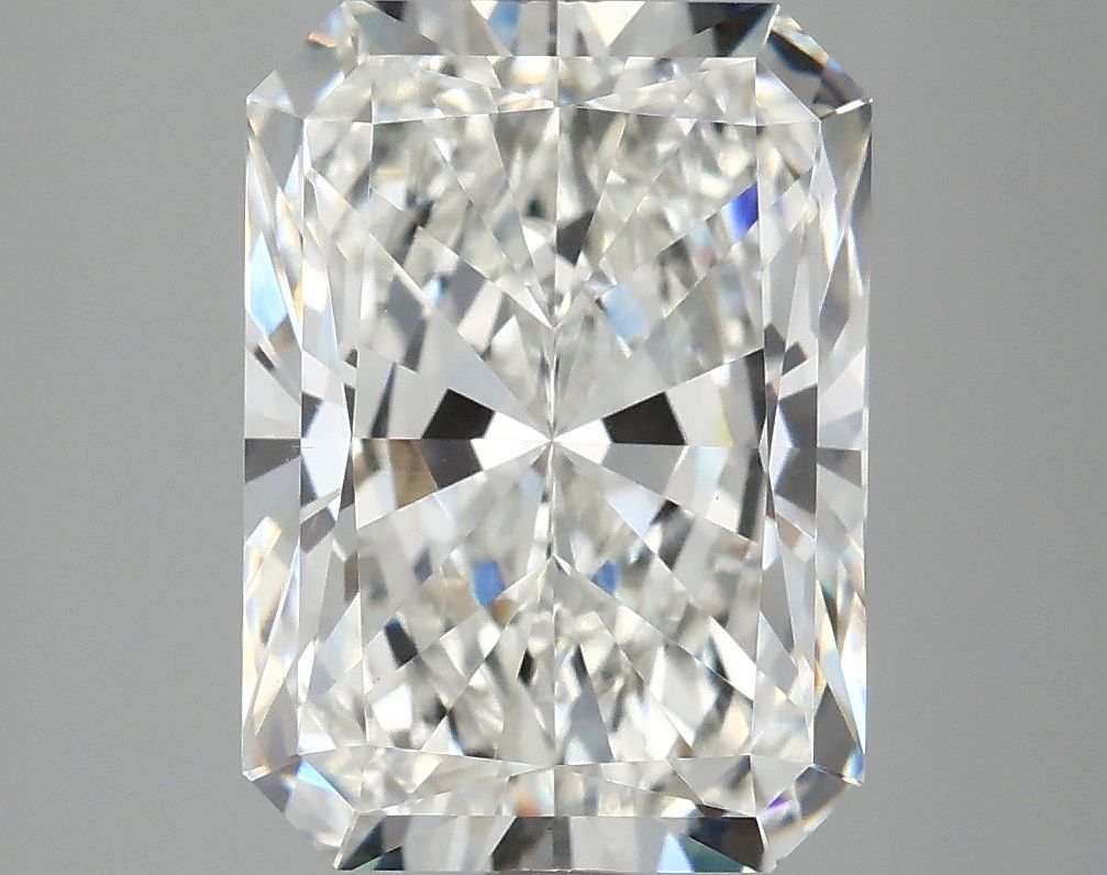 4.02 ct. radiant Lab Grown Diamond front image