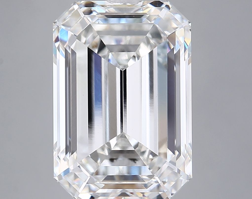 8.05 ct. emerald Lab Grown Diamond front image