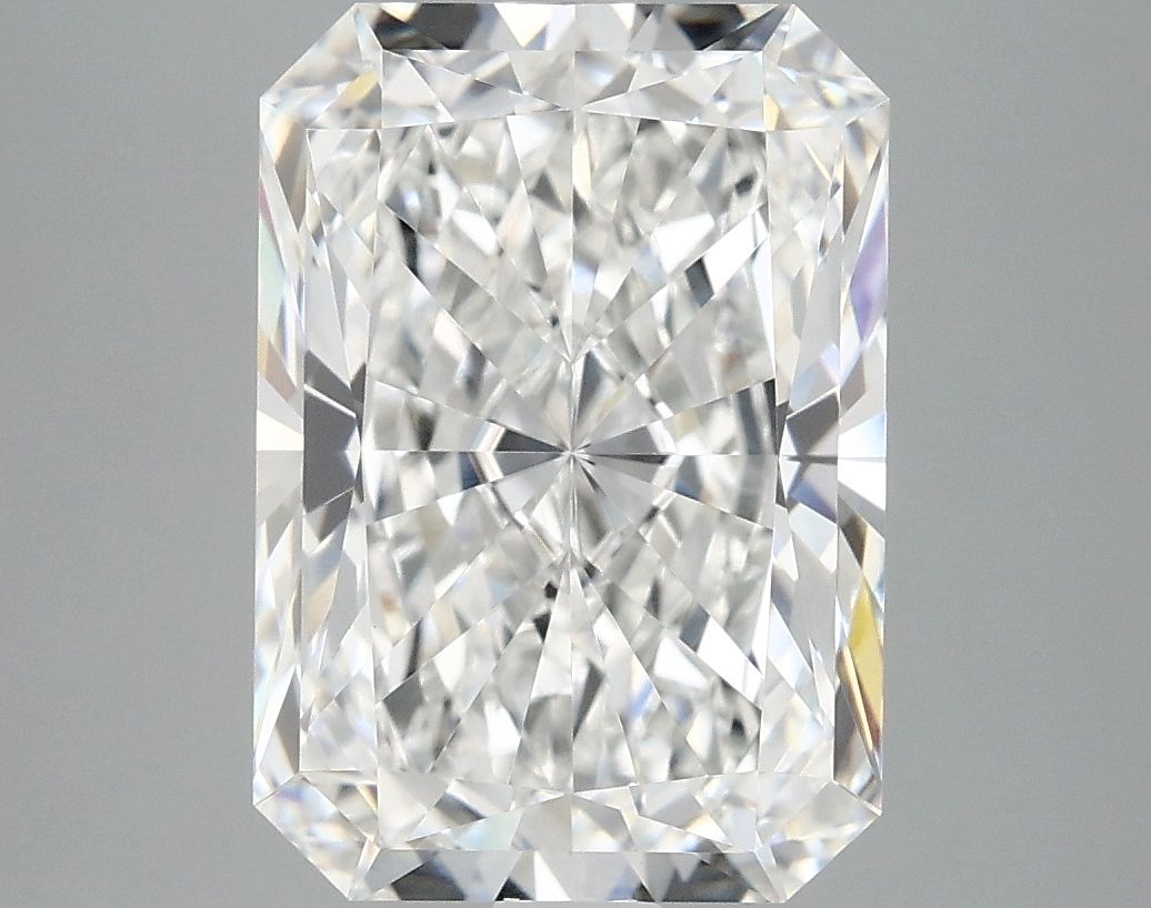 4.98 ct. radiant Lab Grown Diamond front image