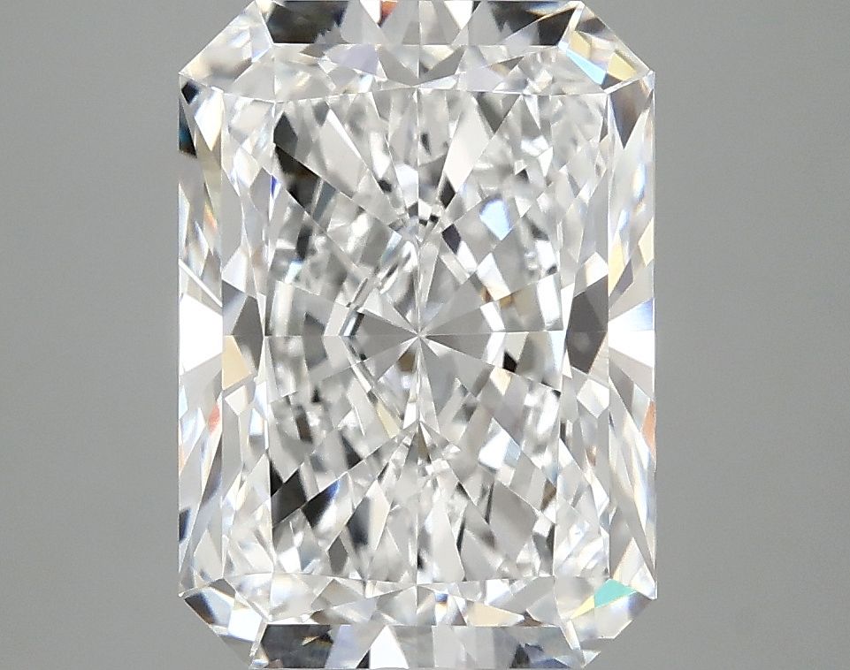 4.07 ct. radiant Lab Grown Diamond front image