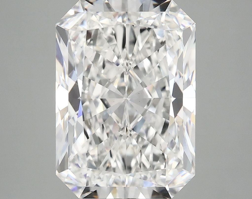 4.82 ct. radiant Lab Grown Diamond front image