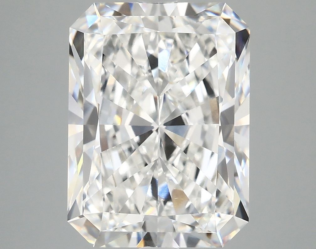 4.84 ct. radiant Lab Grown Diamond front image