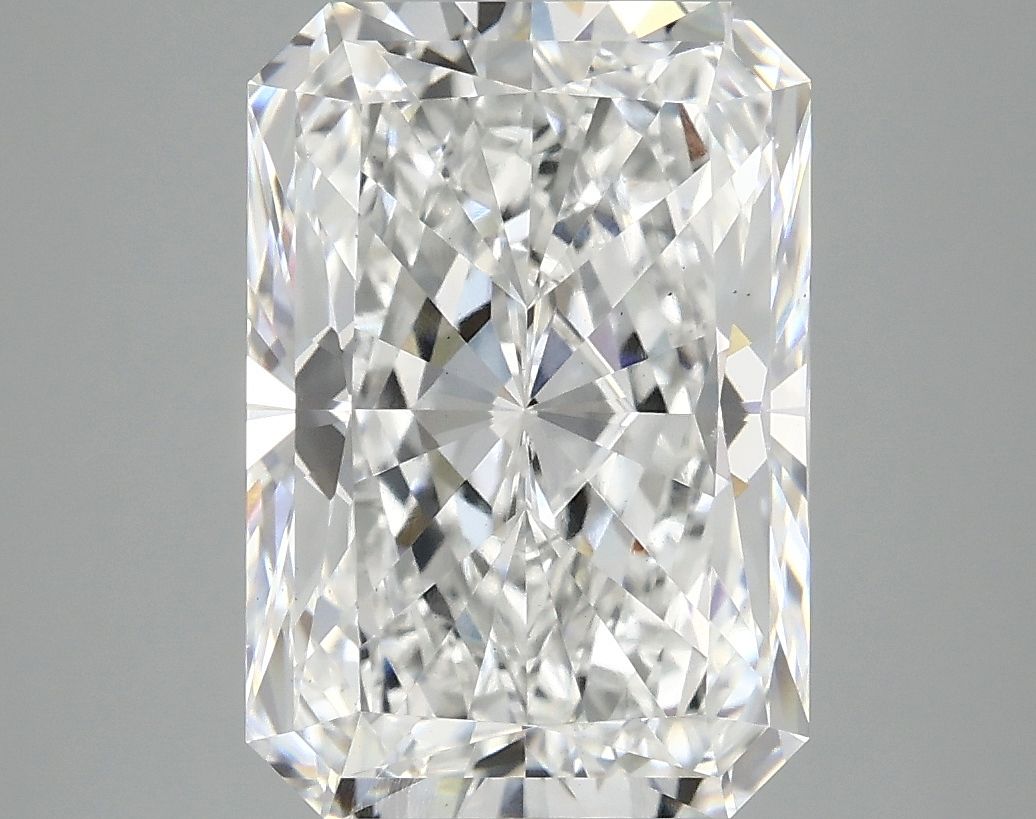 5.00 ct. radiant Lab Grown Diamond front image