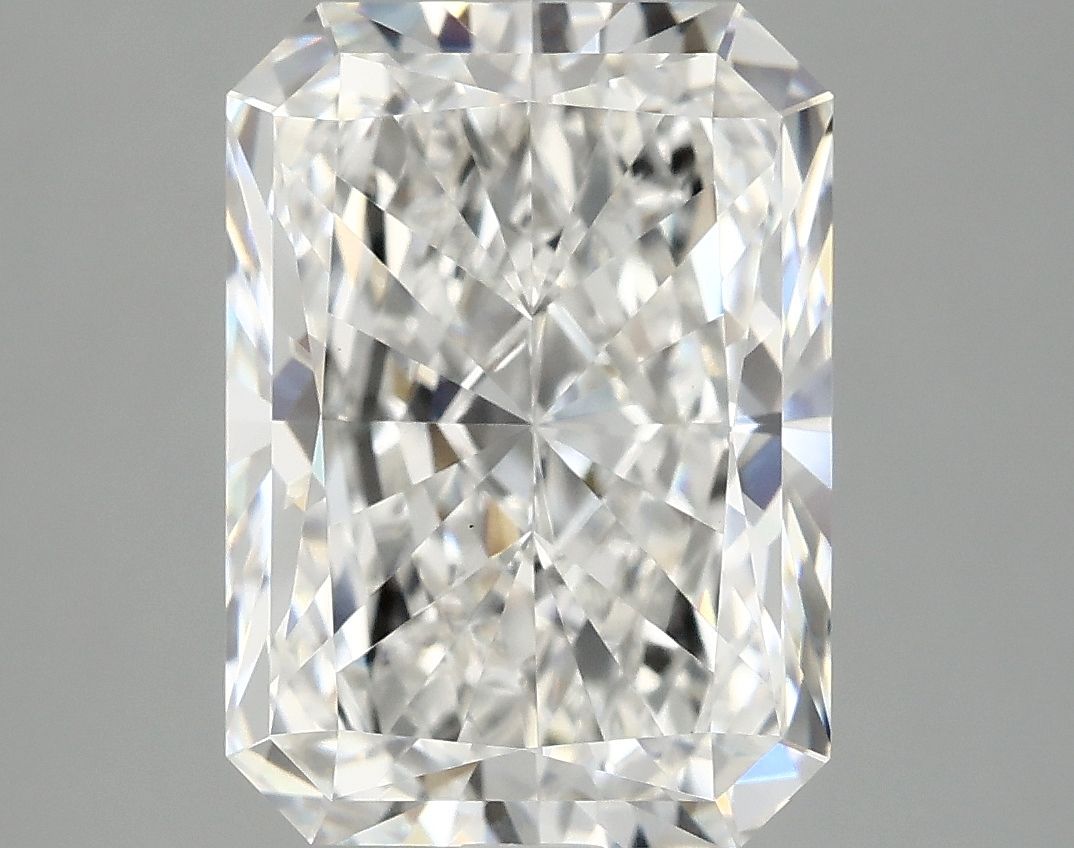 3.90 ct. radiant Lab Grown Diamond front image