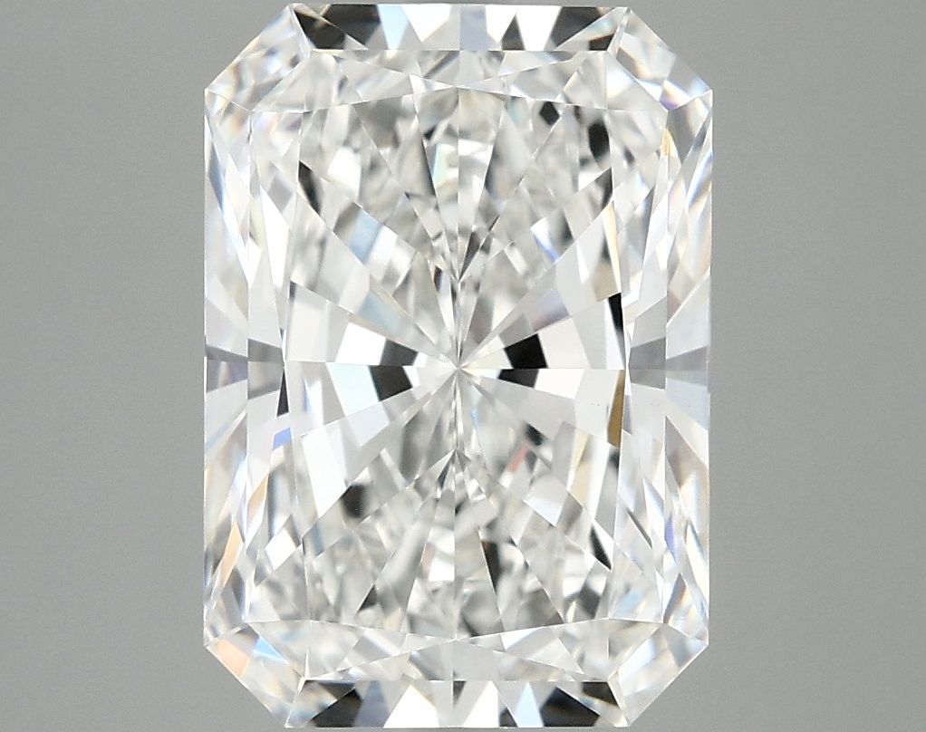 4.84 ct. radiant Lab Grown Diamond front image