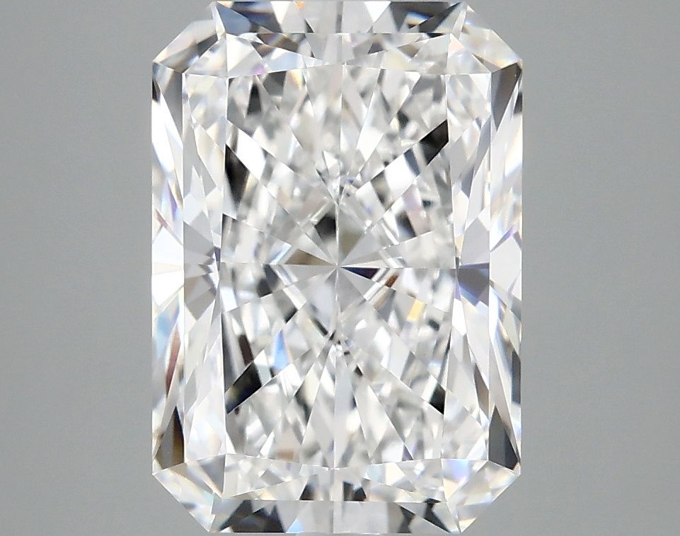 4.05 ct. radiant Lab Grown Diamond front image