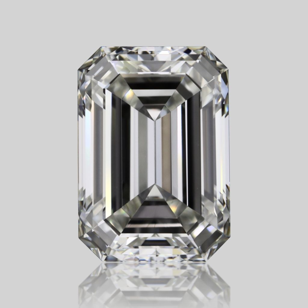 0.90 ct Emerald diamond