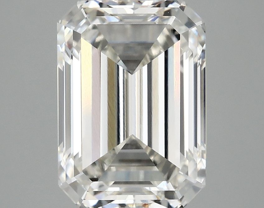 3.07 ct lab-grown Emerald Diamond