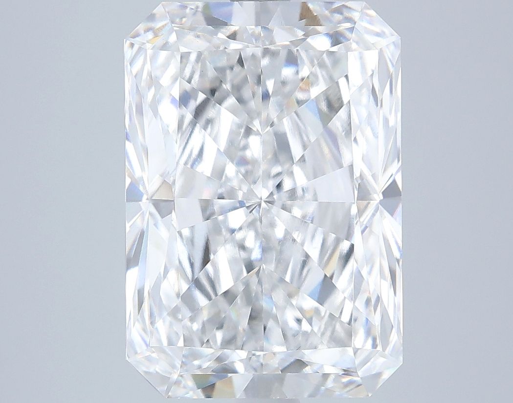 5.51 ct. radiant Lab Grown Diamond front image