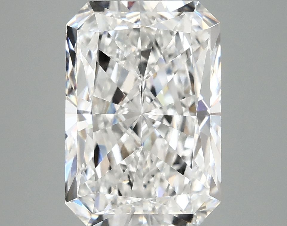4.03 ct. radiant Lab Grown Diamond front image