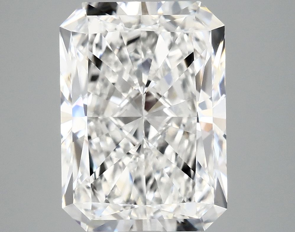 4.63 ct. radiant Lab Grown Diamond front image