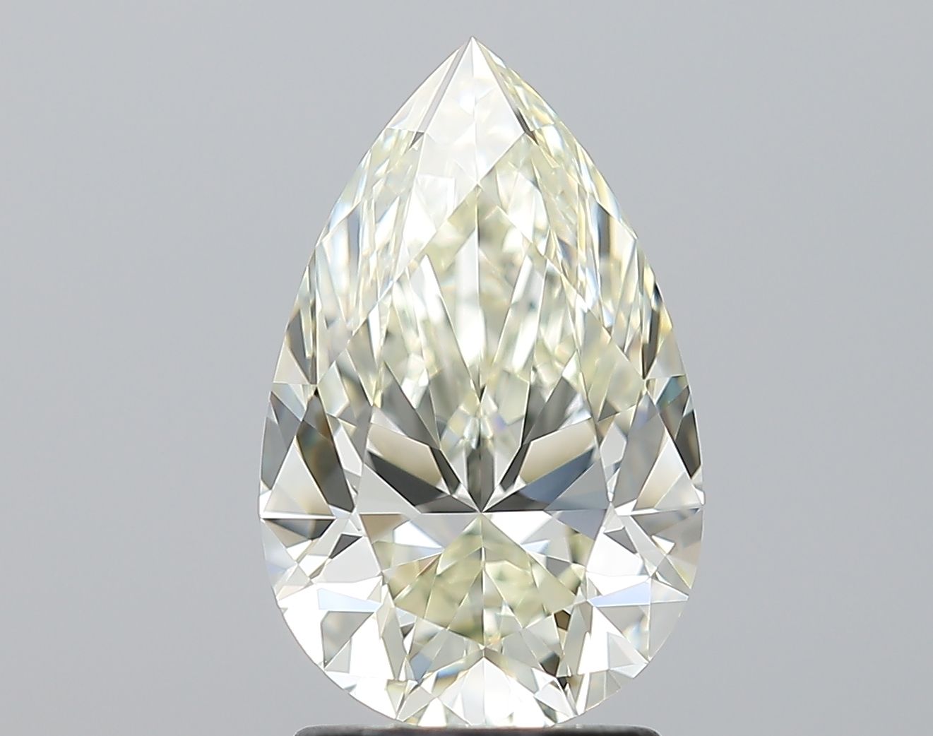Pear Diamond
