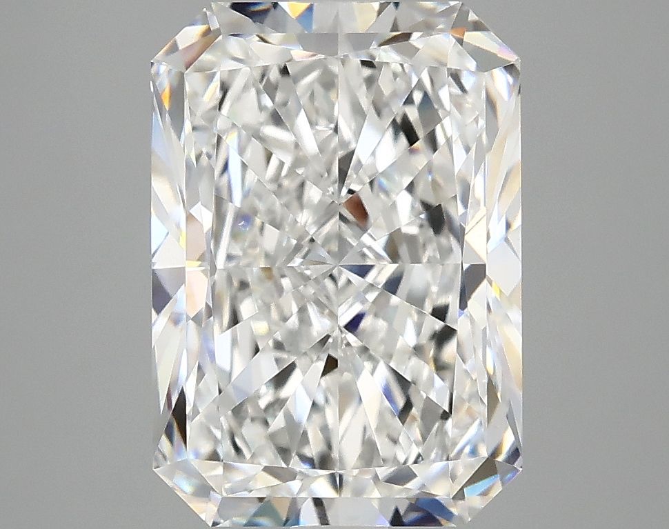 3.95 ct. radiant Lab Grown Diamond front image