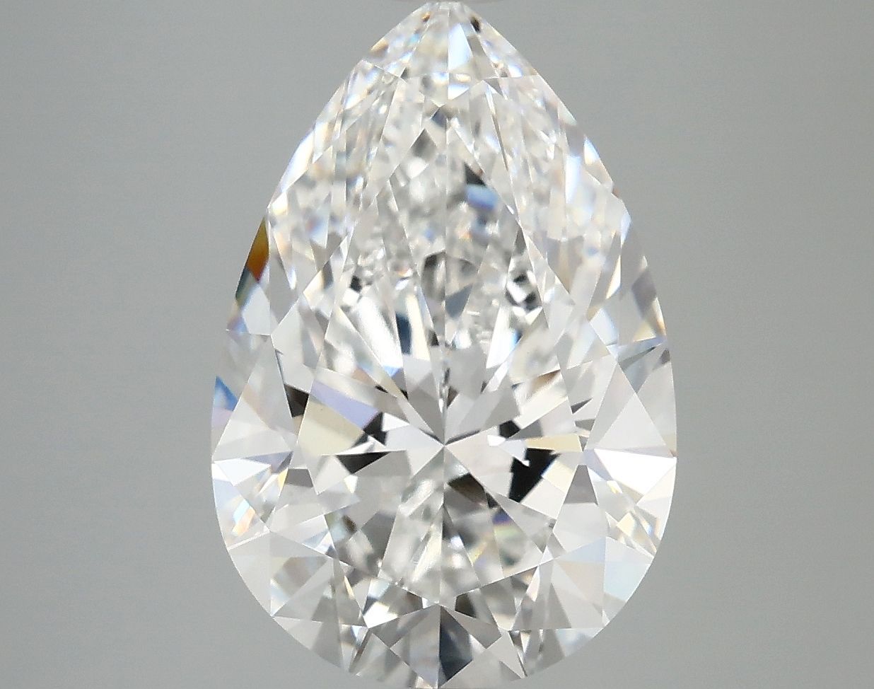 4.95 ct. pear Lab Grown Diamond front image