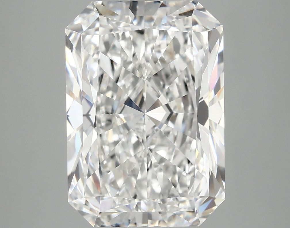 4.19 ct. radiant Lab Grown Diamond front image