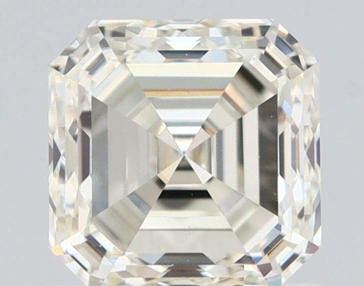 1 Carat Square emerald Diamond J VVS2