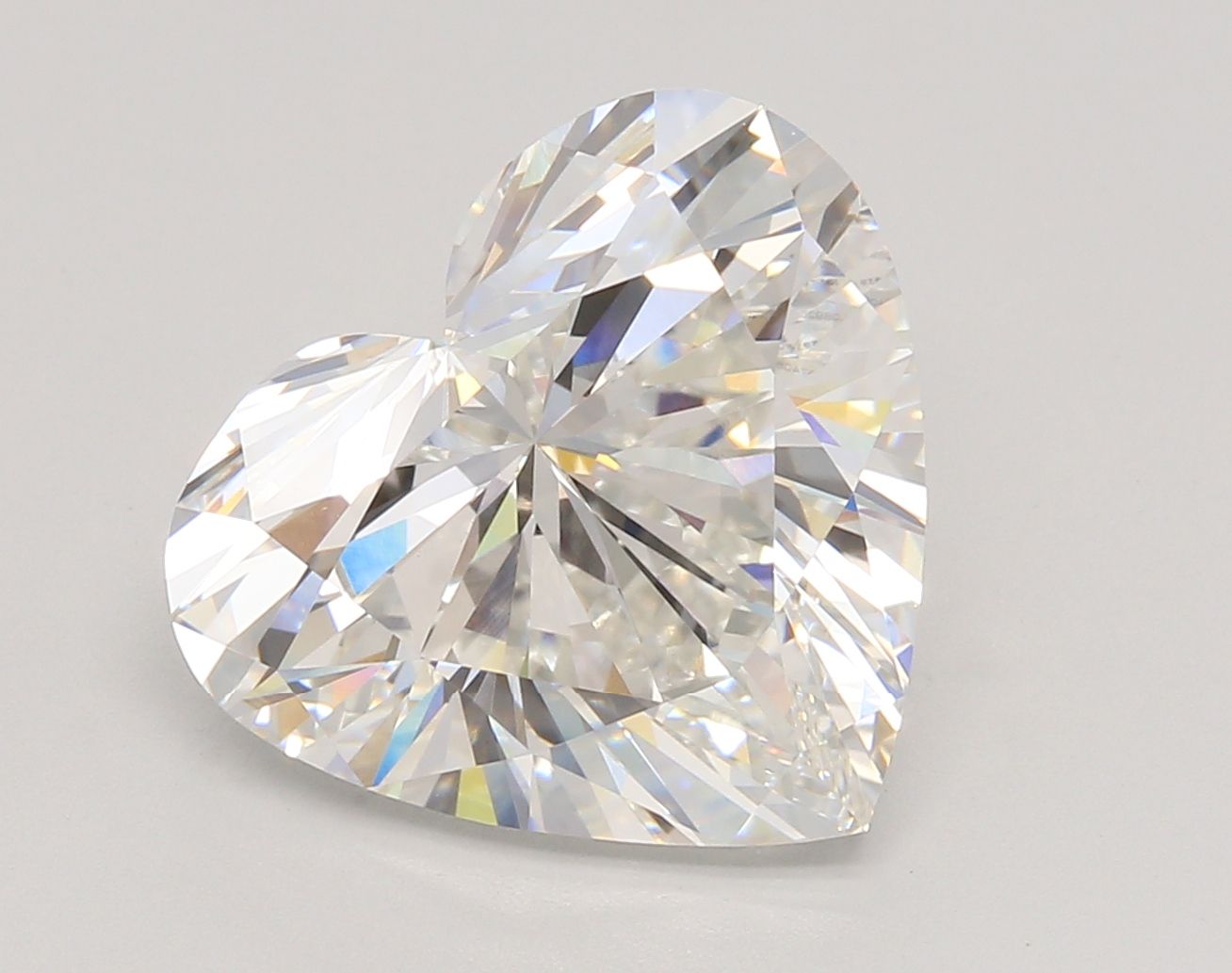 7.10 ct. heart Lab Grown Diamond front image
