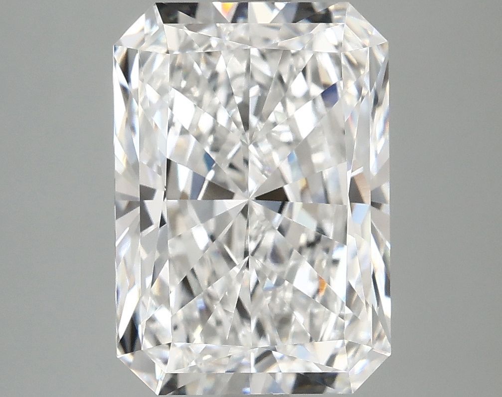 4.10 ct. radiant Lab Grown Diamond front image