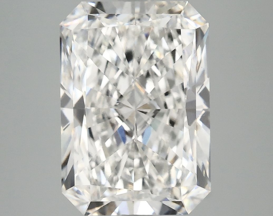 4.83 ct. radiant Lab Grown Diamond front image